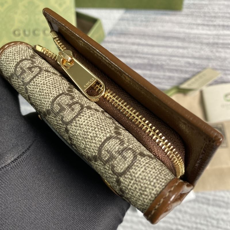 Gvc*1 horsebit bags